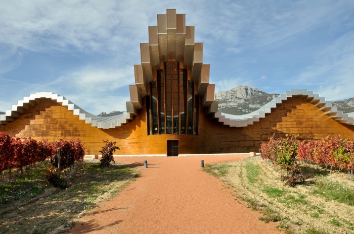 activite-pays-basque.jpg